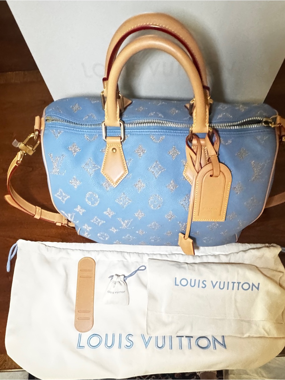 Louis Vuitton Light Blue Monogram Speedy 40 P9 Limited Edition NIB - Picture 4 of 15